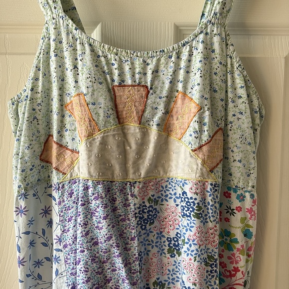 Boho Patchwork Sunrise Tank with Pockets - Picture 4 of 9